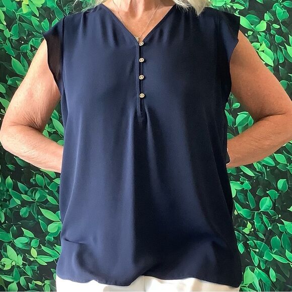 💙 LOFT Navy Flutter Sleeve Blouse – V-Neck w/ Gold Buttons – Size M - Picture 3 of 7
